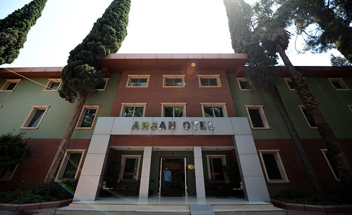 Arsan Otel yeniden hizmet vermeye başladı