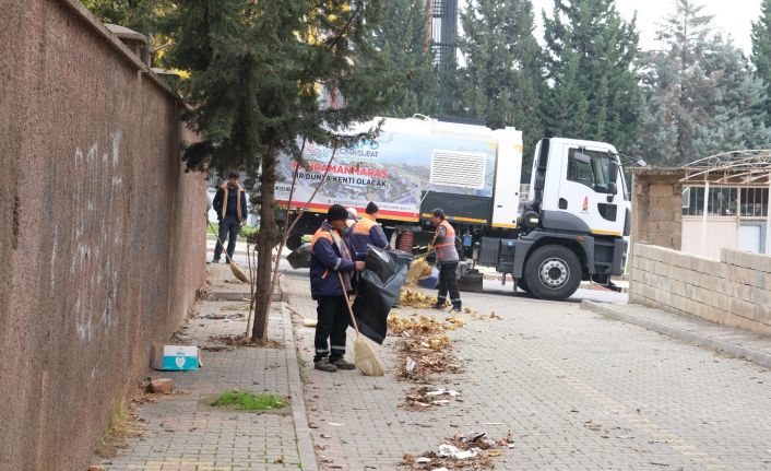 Onikişubat Belediyesi’nin temizlik hamlesi vatandaşlardan takdir görüyor