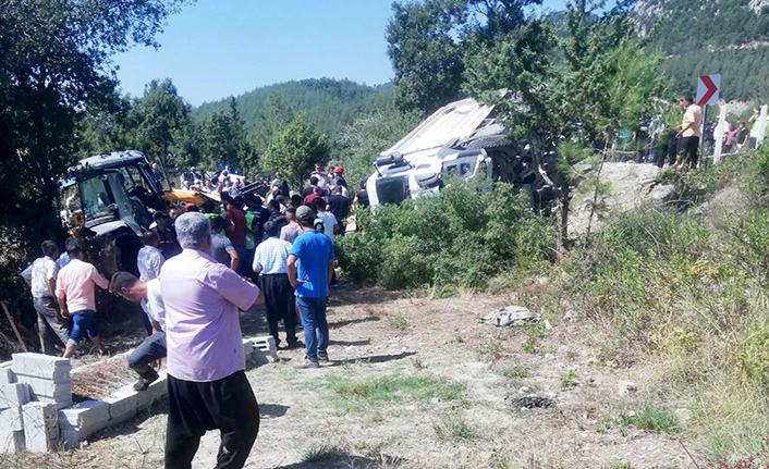 Kahramanmaraş’ta feci kaza 5 ölü 25 yaralı