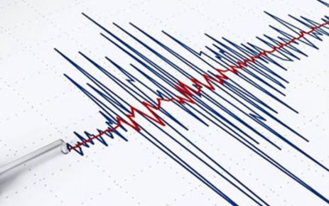  Deprem anında heyecanlanan 1 kişi öldü