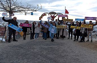 Dulkadiroğlu Belediyesi öğrencilere Kapadokya ve Erciyes gezisi düzenledi