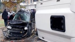 Zincirleme trafik kazasında 17 kişi yaralandı