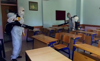 YKS sınavı öncesi okullarda dezenfekte