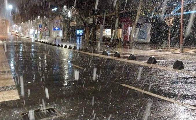 Kahramanmaraş’ta 2023 yılının ilk kar yağışı şubat ayında